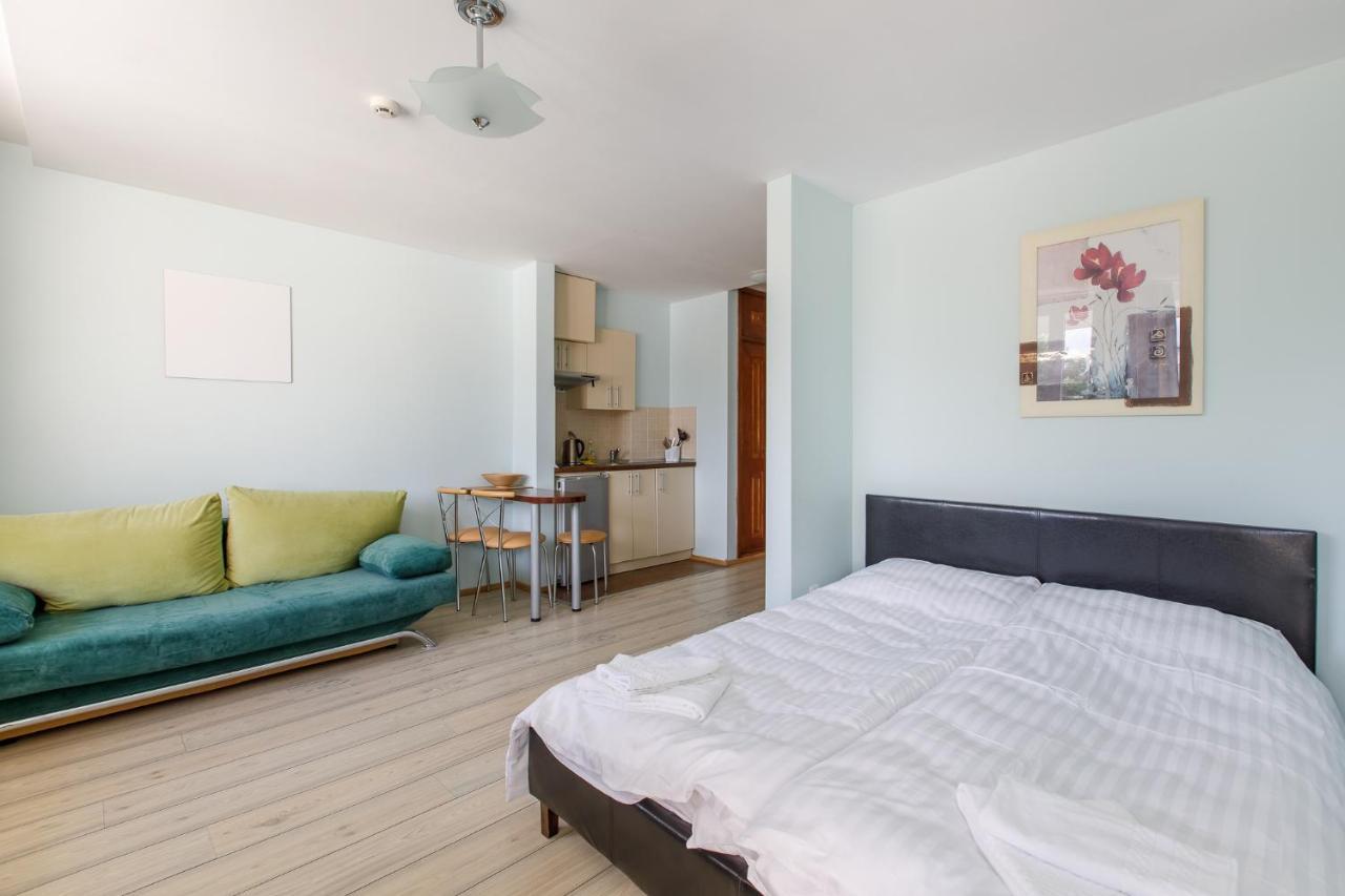 Hotel Viesbutis Prie Fontano Palanga Esterno foto