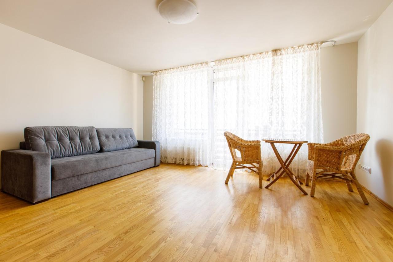 Hotel Viesbutis Prie Fontano Palanga Esterno foto
