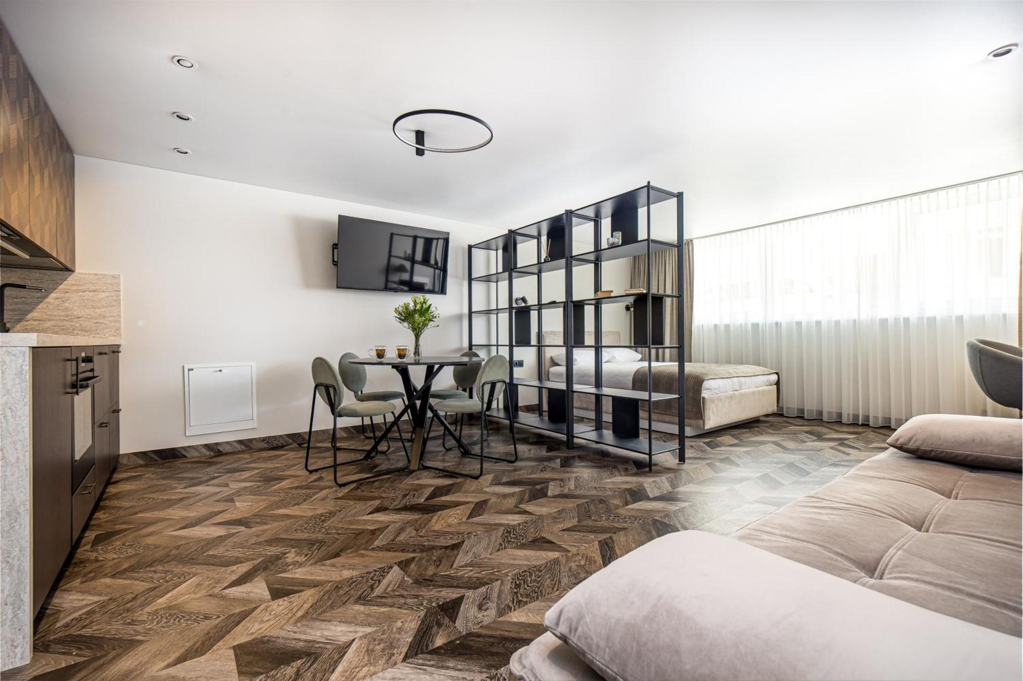 Hotel Viesbutis Prie Fontano Palanga Esterno foto
